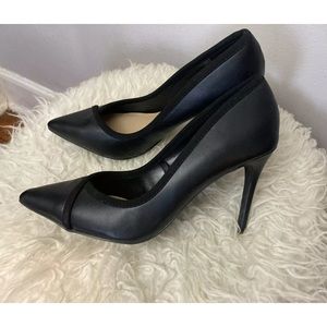 1-4 Penny Loves Kenny Womens shoes Classic Black Pumps Heels size 8.5 NEW